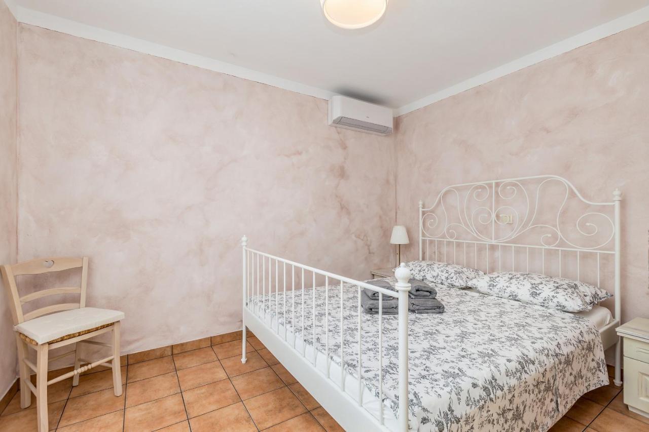 Holiday House Chiara Vrh  Dış mekan fotoğraf